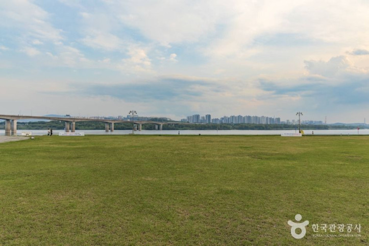 남양주한강공원(삼패지구)_4_공공1유형.jpg