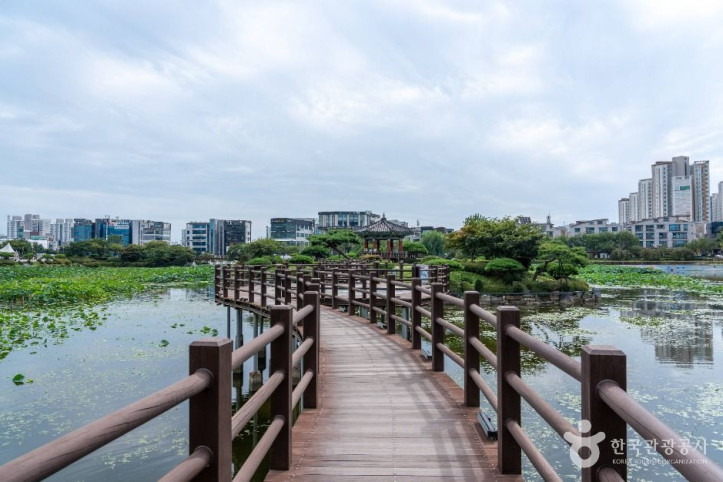 중앙호수공원(서산)_1_공공1유형.jpg