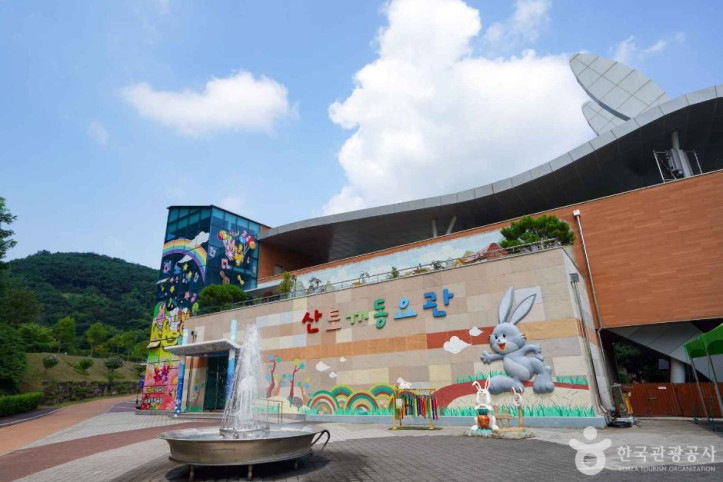 산토끼_노래동산_6_공공3유형.JPG