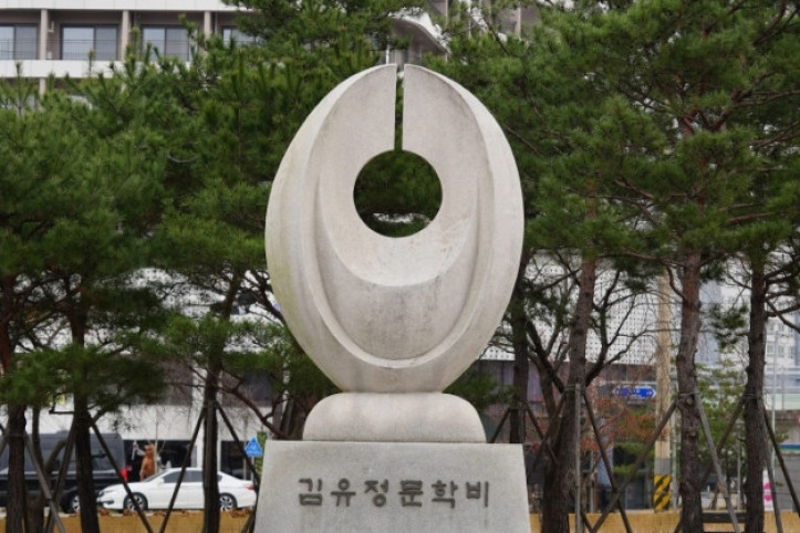 공지천_조각공원_9_공공3유형.jpg