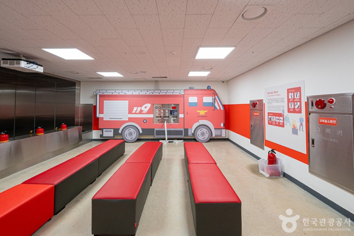 경기도국민안전체험관_1_공공3유형.jpg