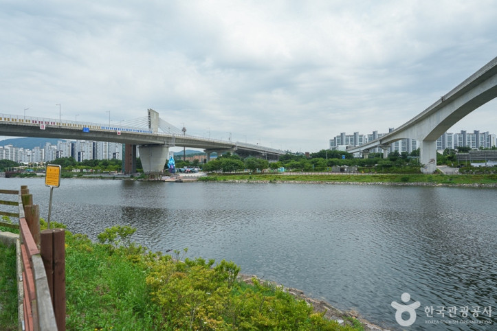 경인아라뱃길_시천공원_1_공공3유형.jpg