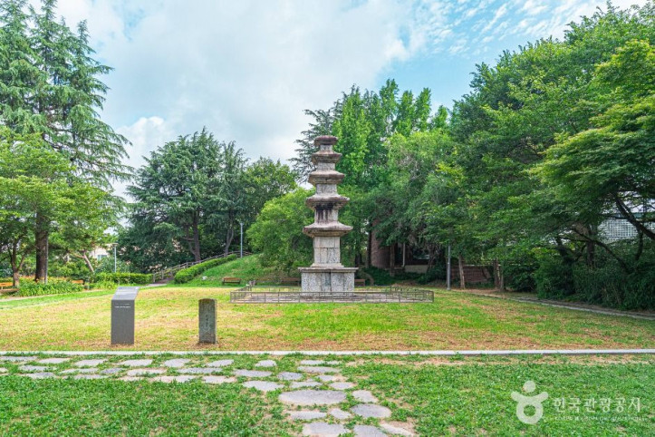 (전)광주_성거사지_오층석탑_1_공공1유형.jpg