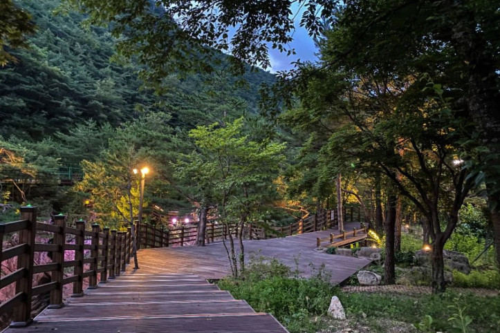 무릉_달빛_호암소길_6_공공3유형.JPG