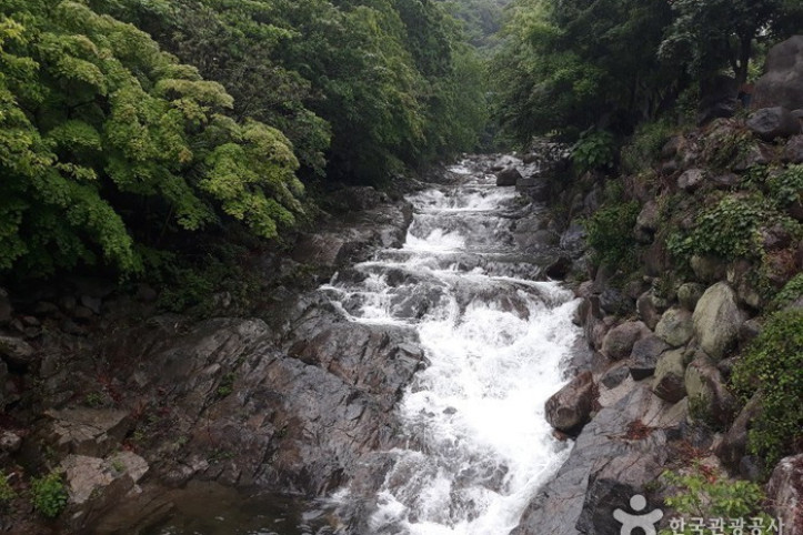 백운산_어치계곡_2_공공3유형.jpg