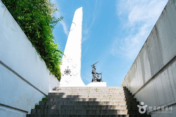 필리핀군_참전기념비_2_공공1유형.jpg