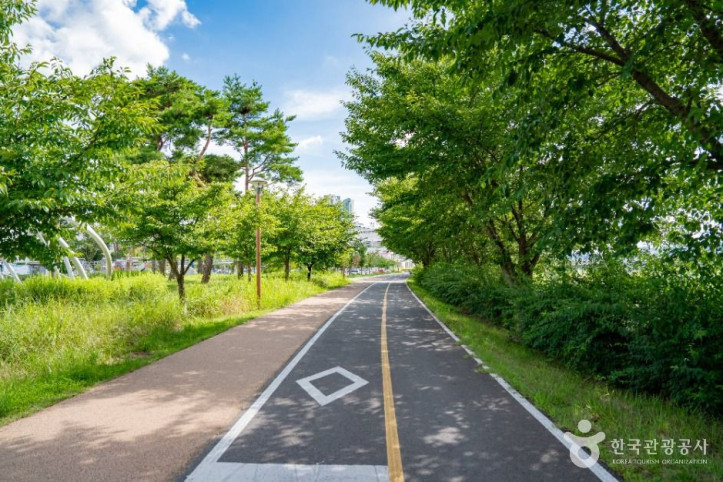 금강수변공원_1_공공1유형.jpg