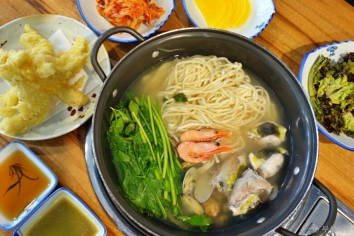 부산복칼국수_1_공공3유형.jpg