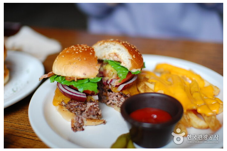 버거룸181_1_공공3유형.jpg