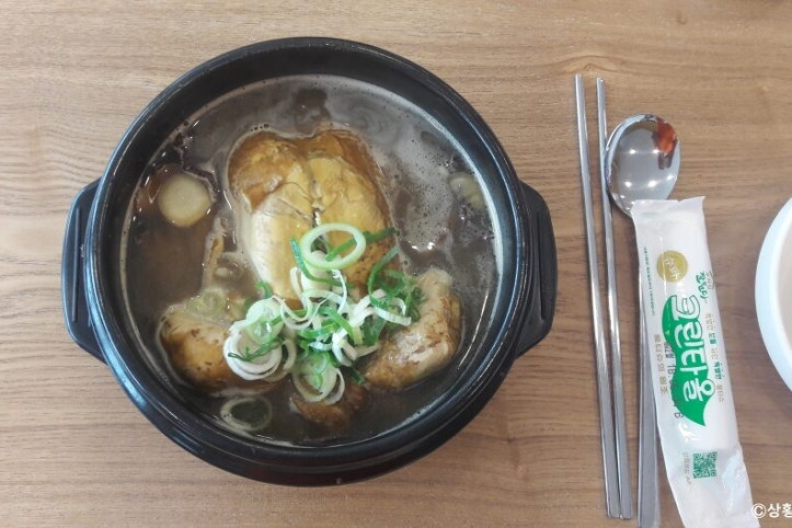 상황진삼계탕_3_공공3유형.jpg