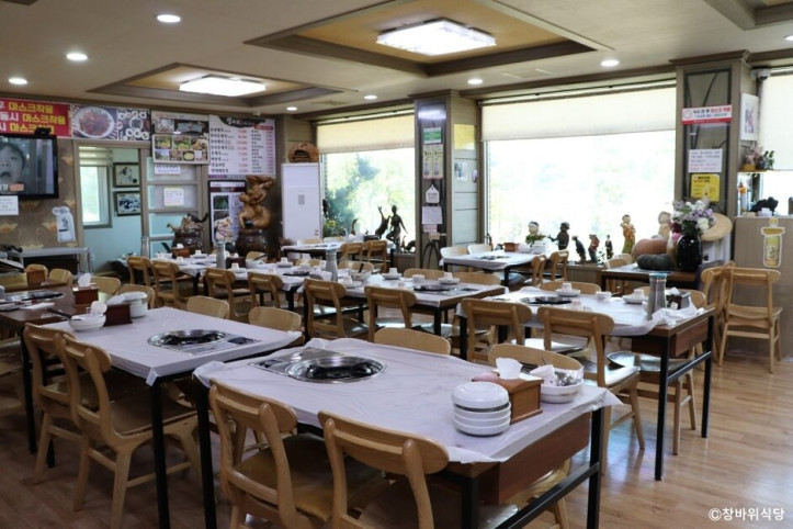 창바위식당_4_공공3유형.jpg