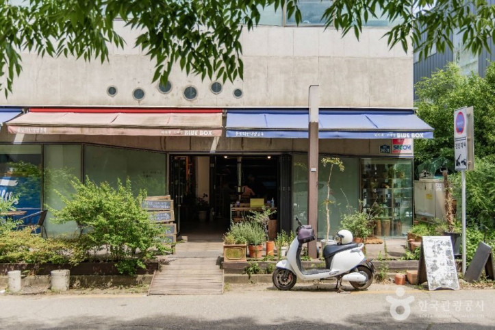 문발리헌책방골목_블루박스_1_공공1유형.jpg