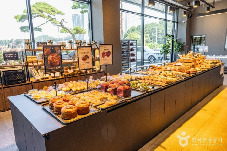 베이커리_카페_공간_9_공공1유형.jpg