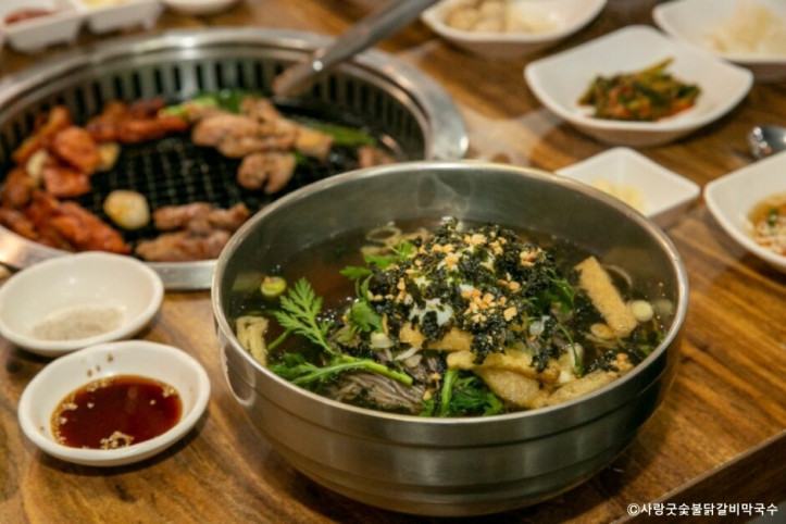 사랑굿숯불닭갈비막국수_3_공공3유형.jpg