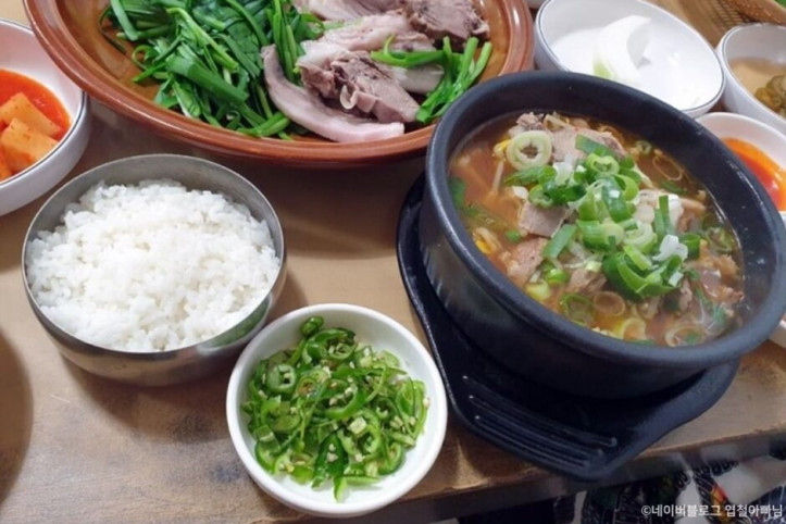 여수돼지국밥_5_공공3유형.JPG