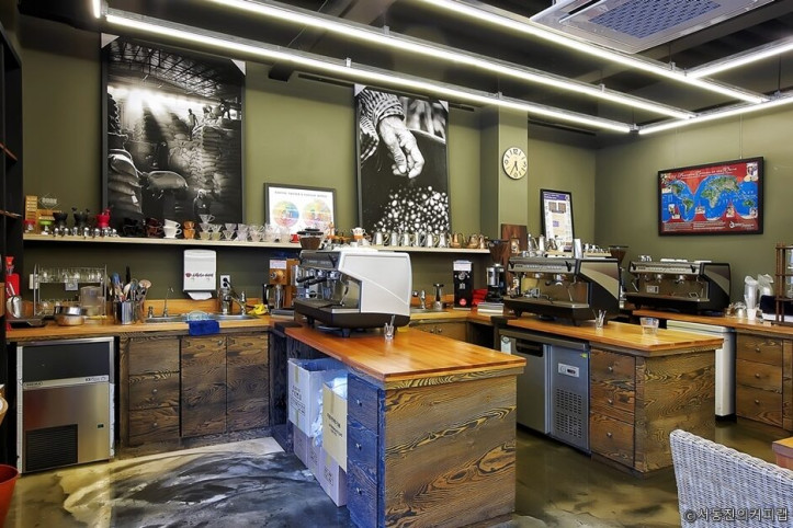 서동진의커피랩_본점_2_공공3유형.jpg