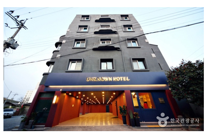 언노운호텔_2_공공3유형.jpg