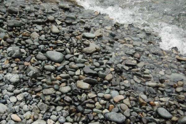 남해 몽돌해수욕장(절벽포인트)